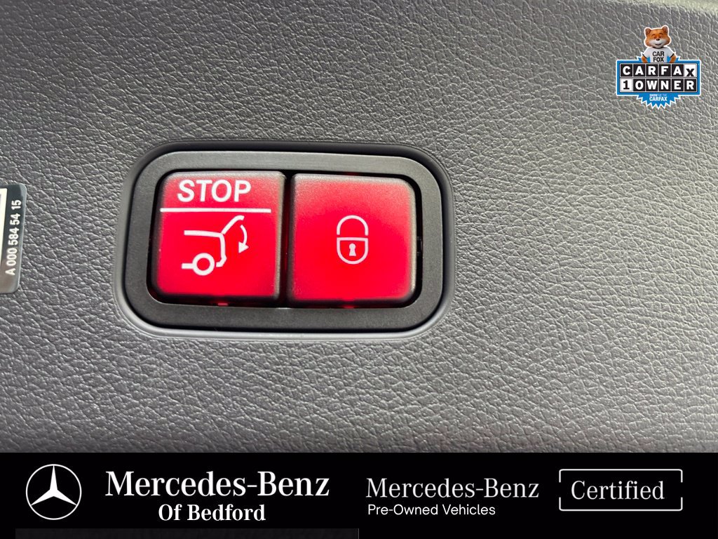 Used 2025 Mercedes-Benz GLC 300 4MATIC image 18