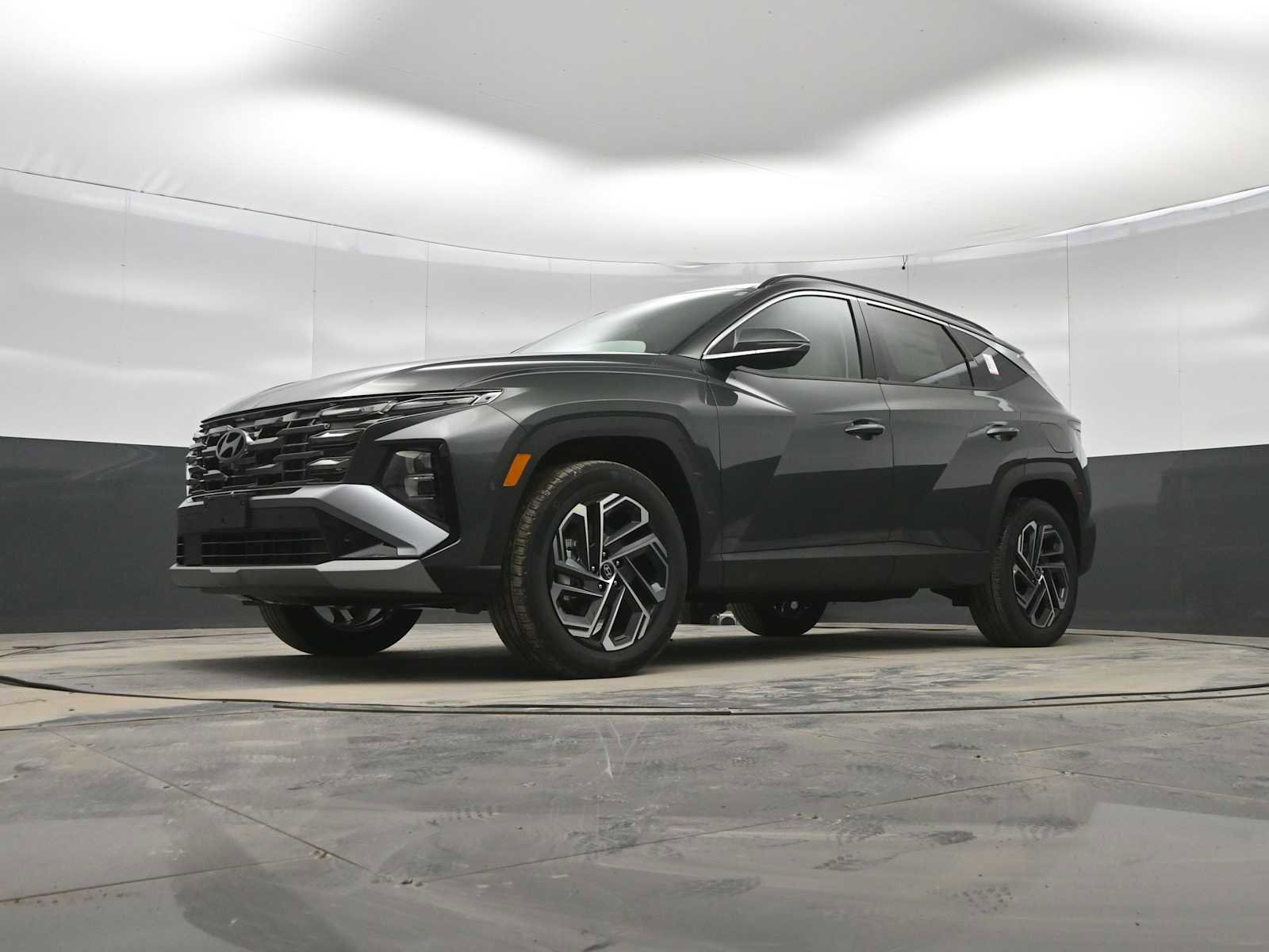 New 2026 Hyundai Tucson Limited AWD/4WD image 36