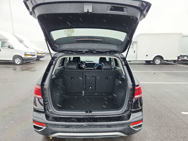 Used 2024 Volkswagen Taos SE image 29