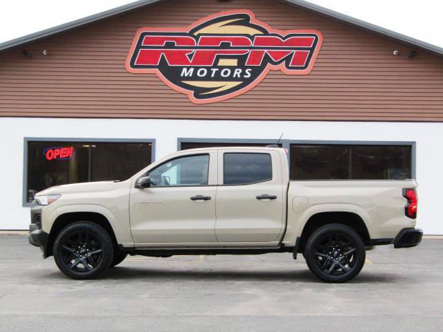 Used 2024 Chevrolet Colorado W/T image 4