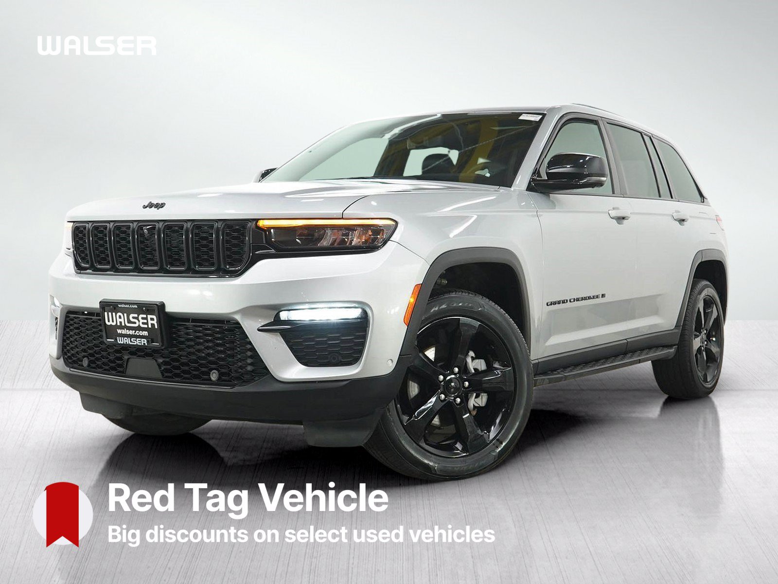 Used 2024 Jeep Grand Cherokee Limited w/ Luxury Tech Group II AWD/4WD image 1