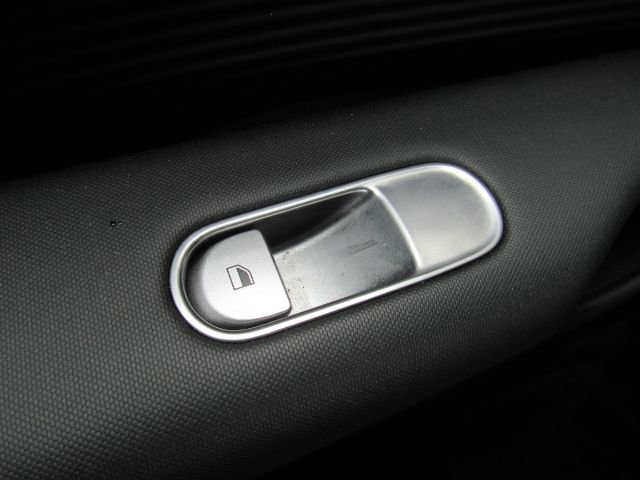 Used 2023 Hyundai Ioniq 6 SEL image 32