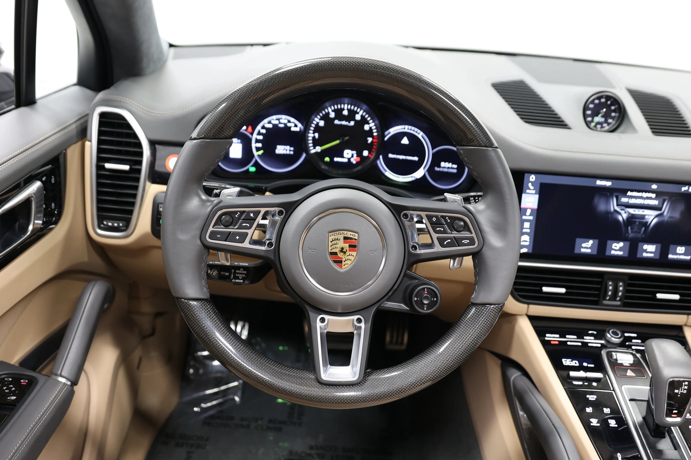 Used 2021 Porsche Cayenne Turbo S AWD/4WD image 26