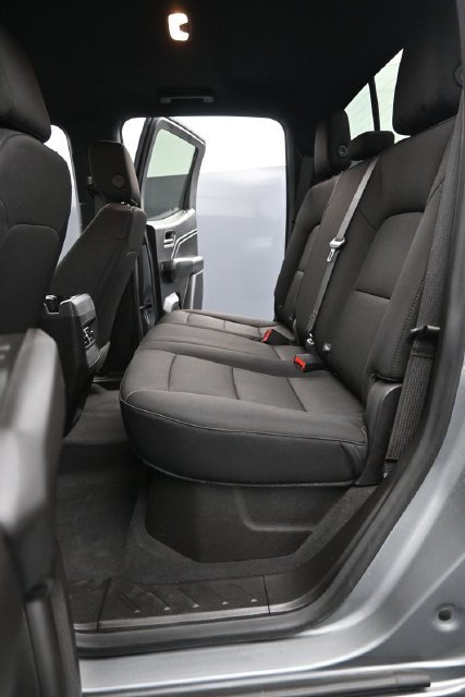 Used 2024 Chevrolet Colorado Trail Boss w/ Advanced Trailering Package AWD/4WD image 10