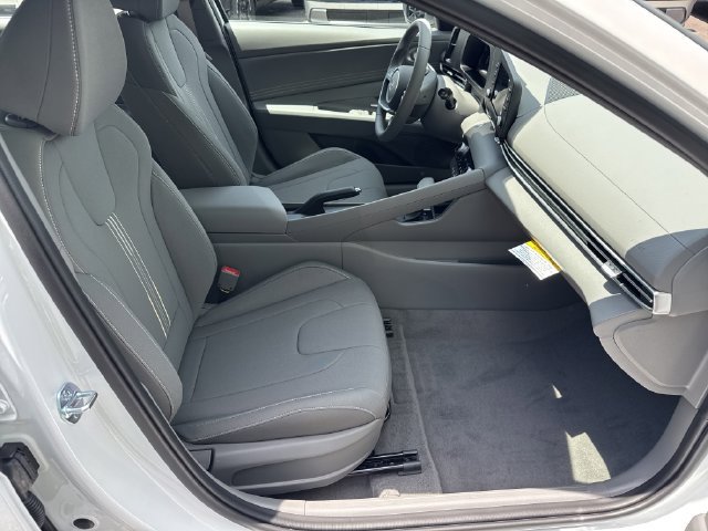 New 2026 Hyundai Elantra Sport FWD image 15