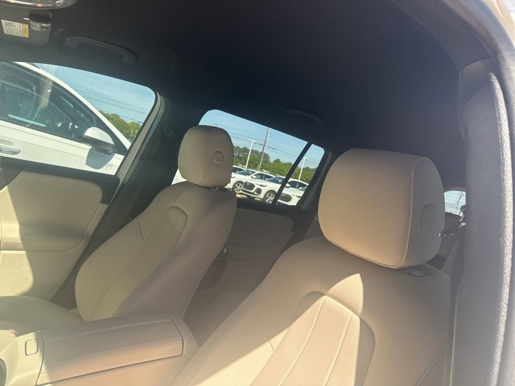 Used 2025 Mercedes-Benz GLB 250 image 16