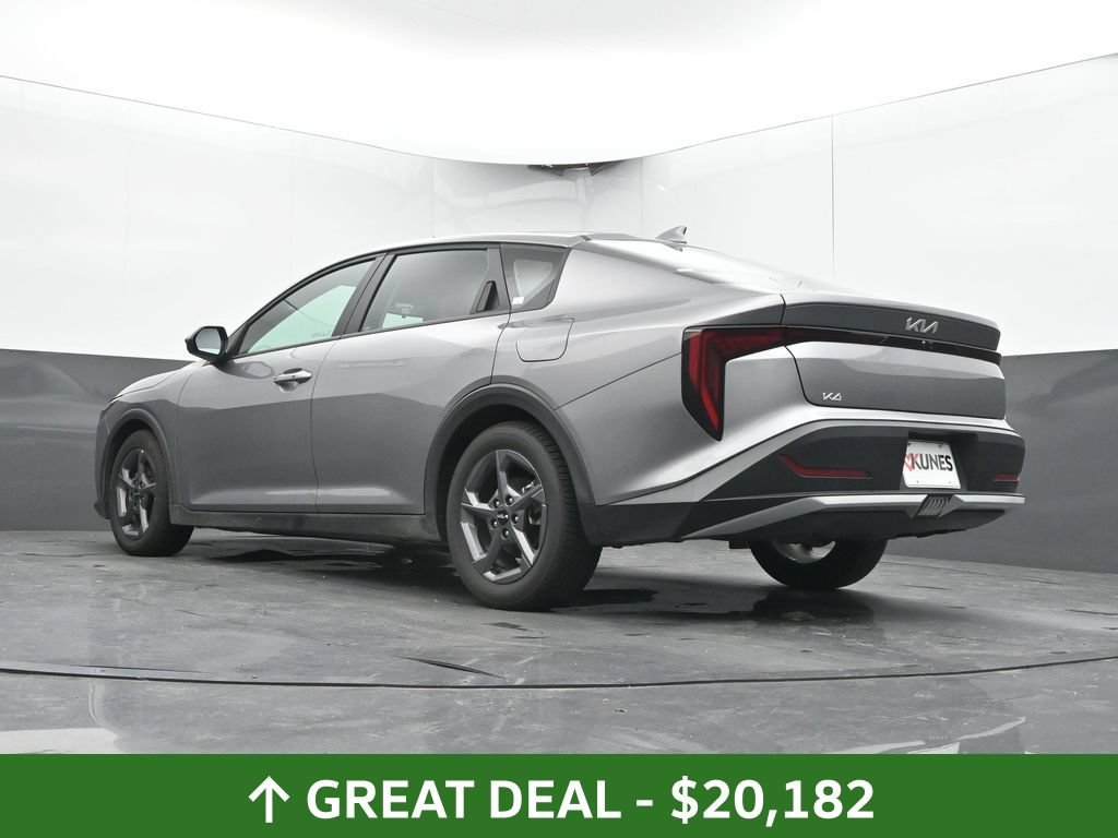 Used 2025 Kia K4 FWD image 43