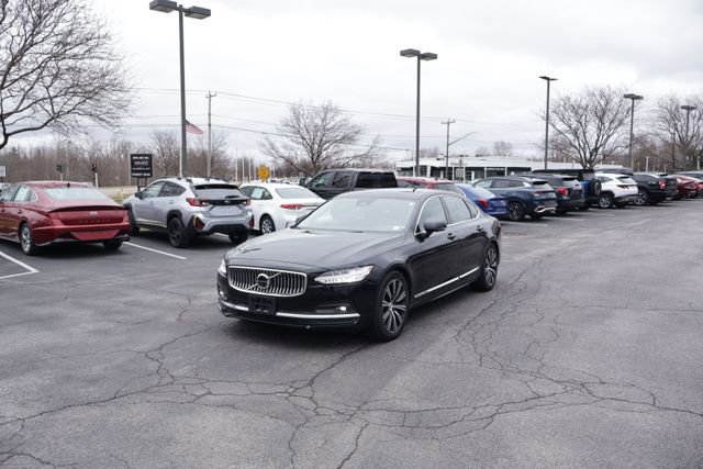 Used 2024 Volvo S90 B6 Plus AWD/4WD image 3