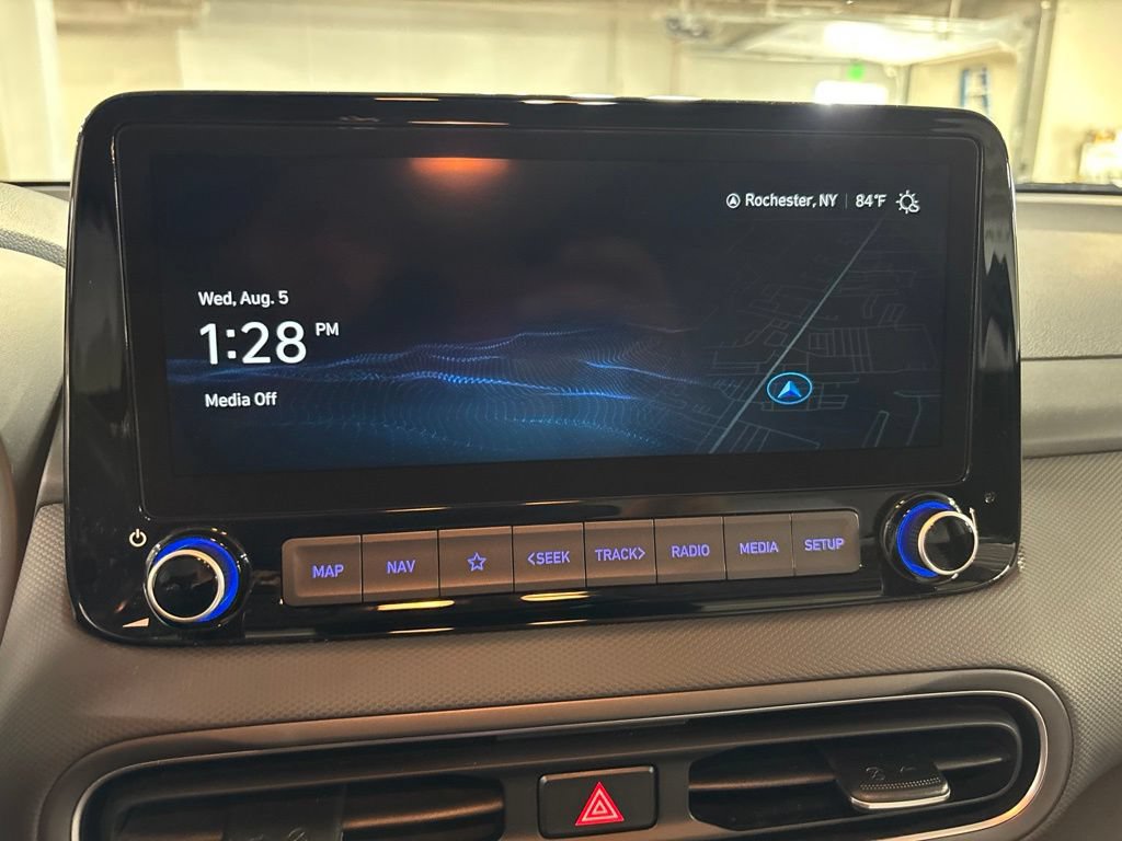 Certified 2023 Hyundai Kona SEL w/ Convenience Package AWD/4WD image 17