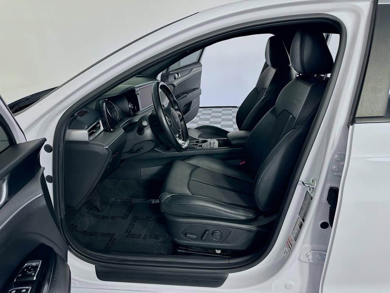 Used 2022 Kia K5 GT-Line image 23