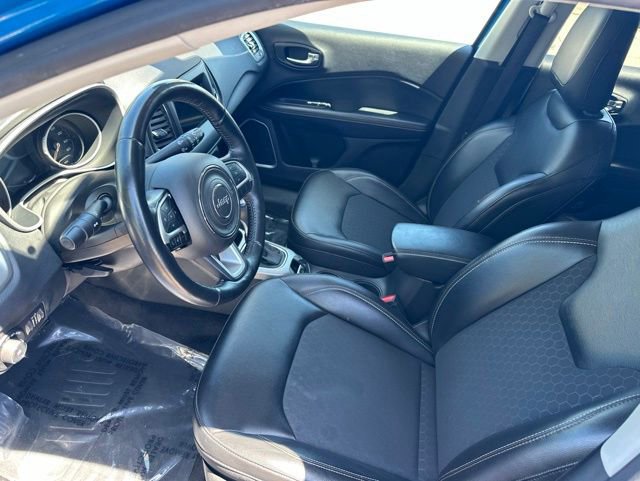 Used 2018 Jeep Compass Latitude w/ Popular Equipment Group AWD/4WD image 37