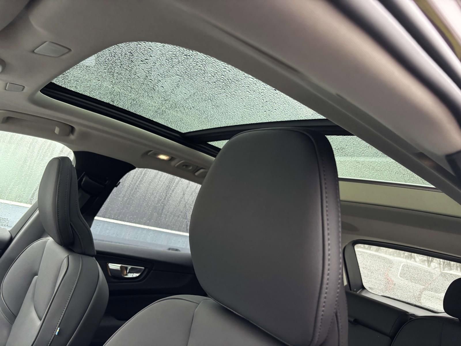 New 2026 Volvo XC60 B5 Plus w/ Protection Package Premier image 22