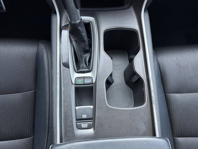 Used 2018 Honda Accord Sport image 11