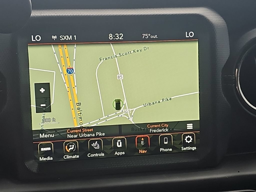 Used 2021 Jeep Wrangler Unlimited Sahara AWD/4WD image 9