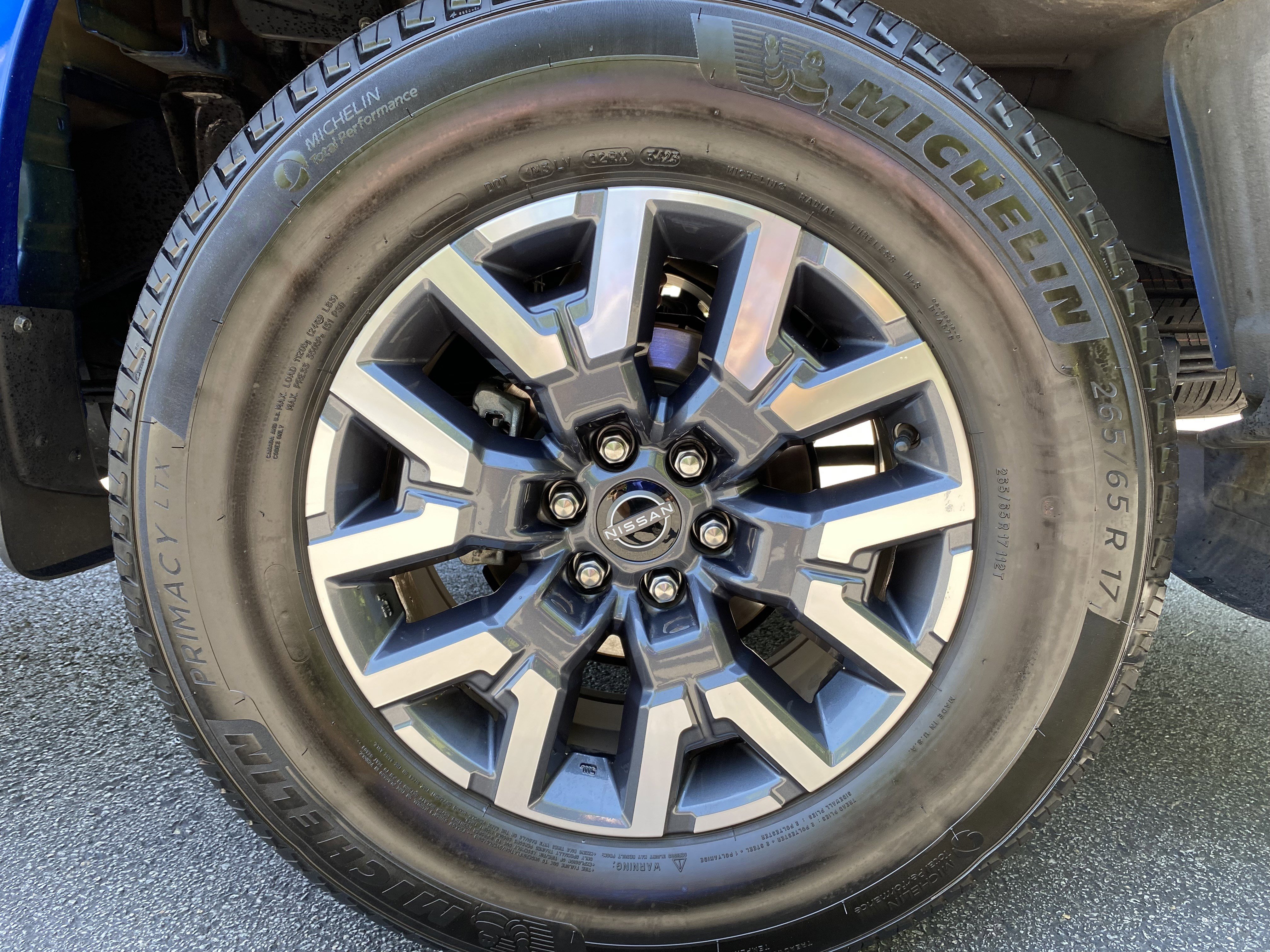 Used 2024 Nissan Frontier SL w/ Technology Package AWD/4WD image 40