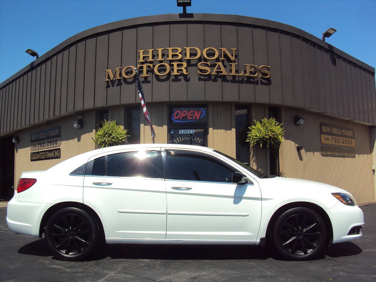 Used 2013 Chrysler 200 Limited w/ Sun/Sound Group