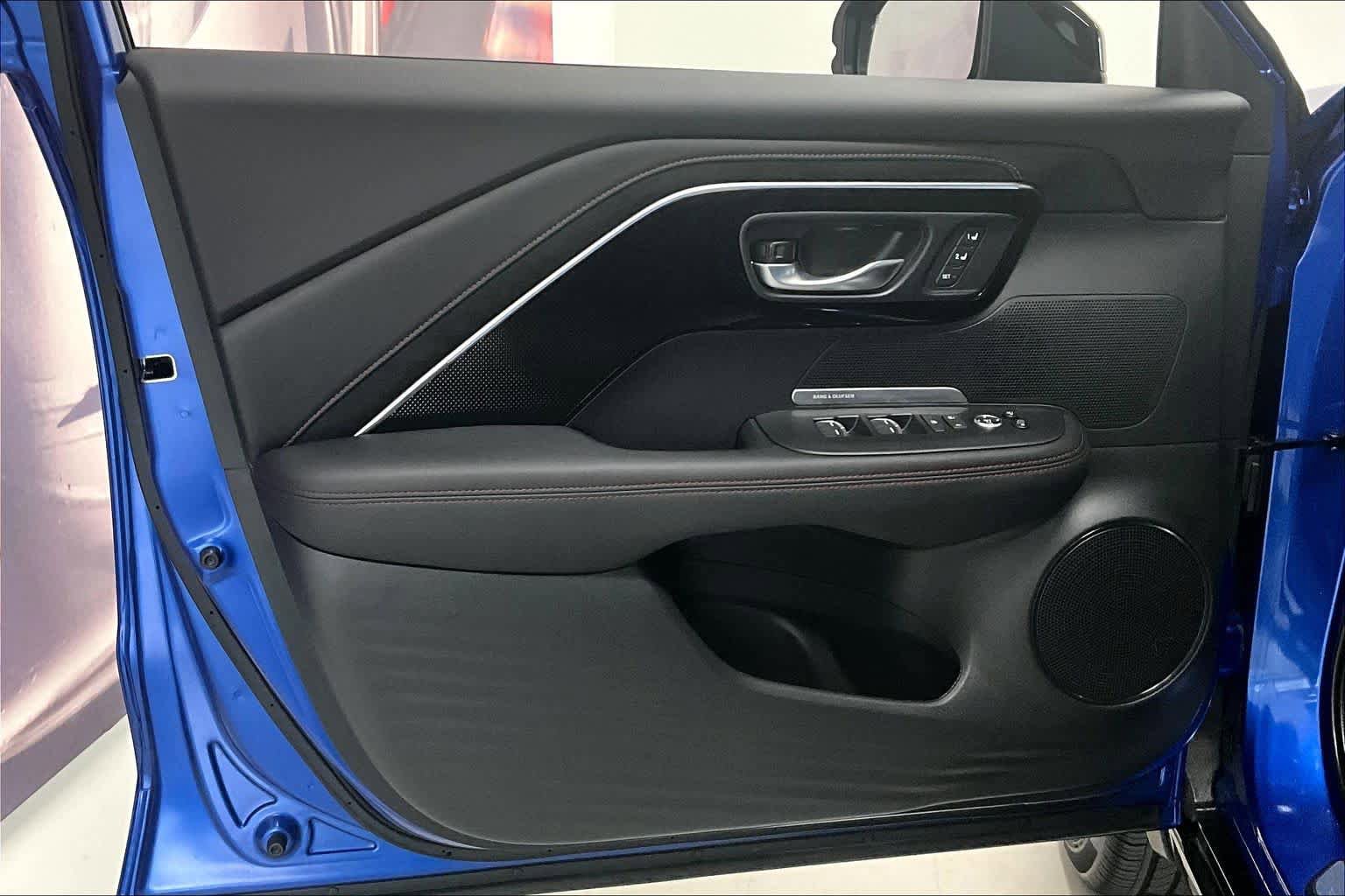 Used 2025 Acura ADX A-Spec image 25