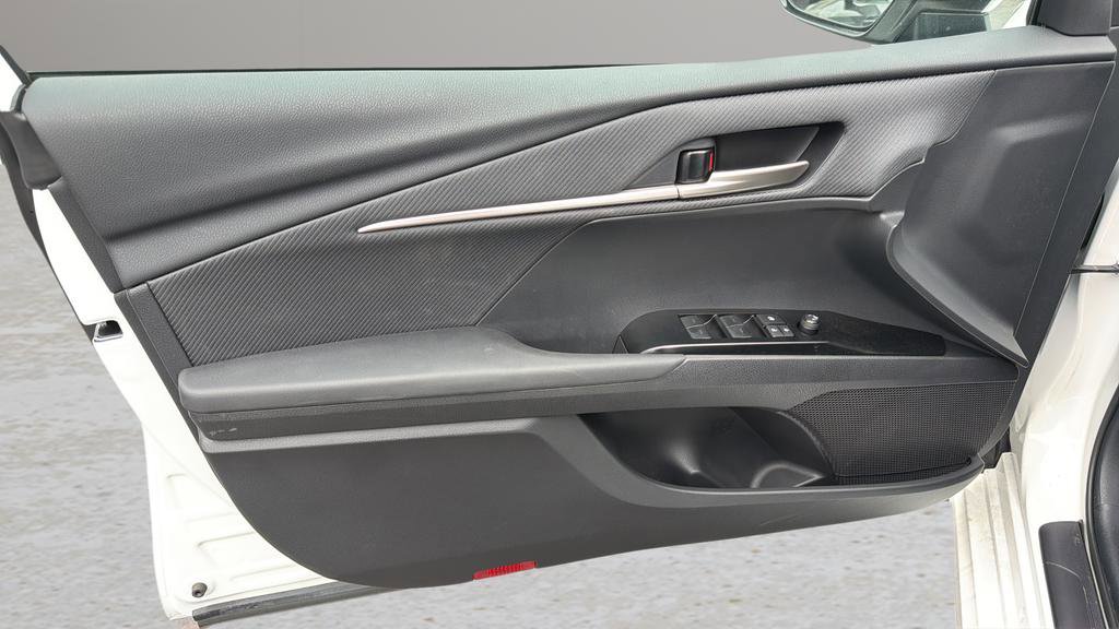 Certified 2025 Toyota Camry SE image 10