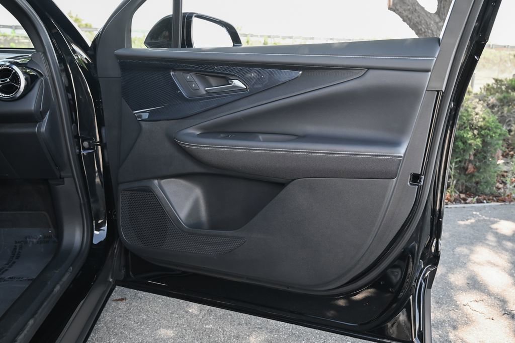 Used 2026 Chevrolet Blazer EV LT FWD image 36