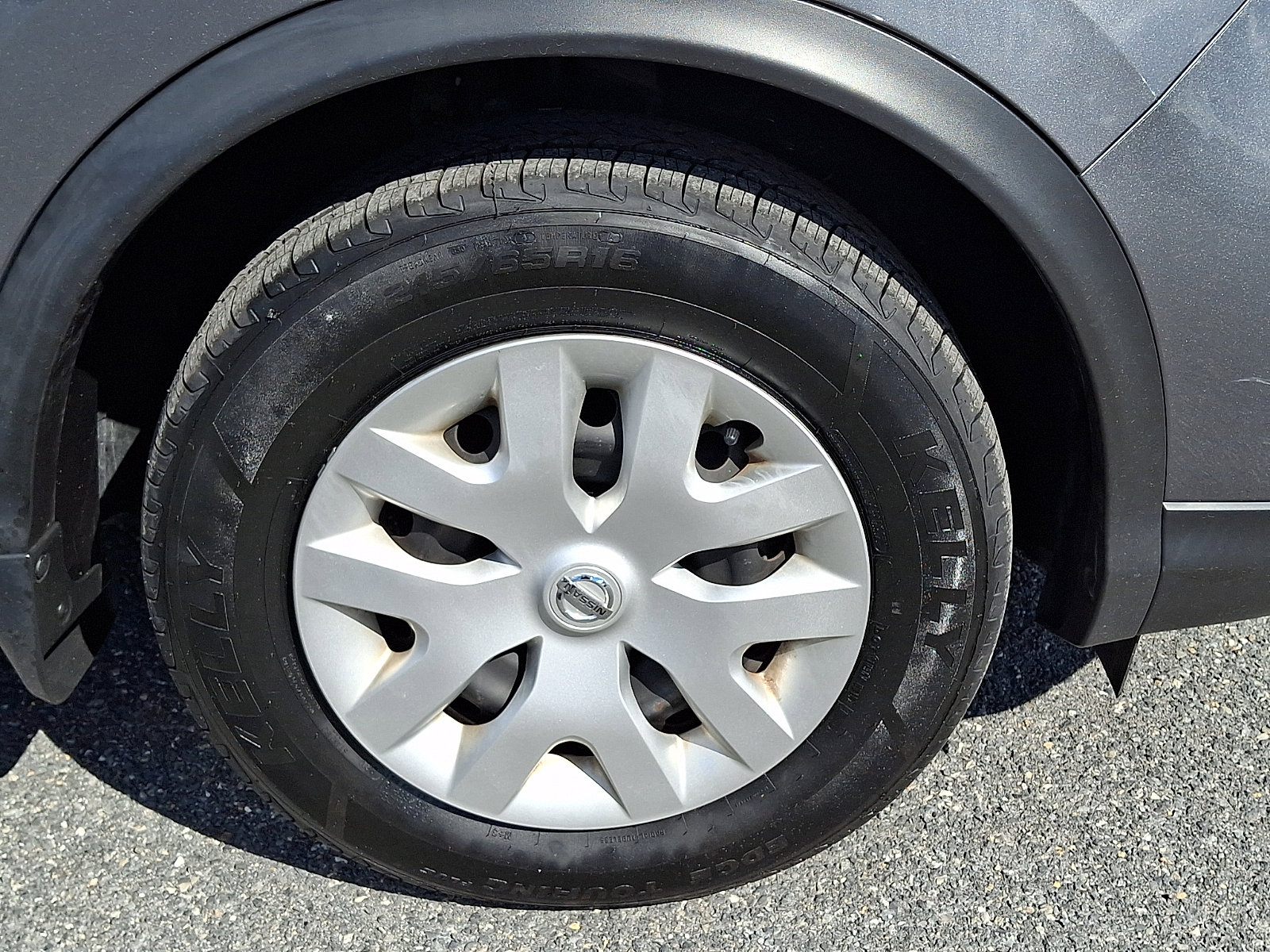 Used 2020 Nissan Rogue Sport S image 8