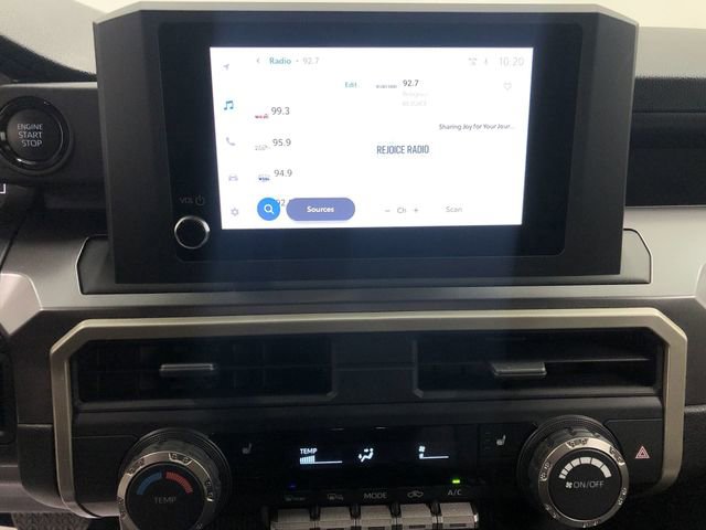 Used 2025 Toyota Tacoma SR5 AWD/4WD image 21