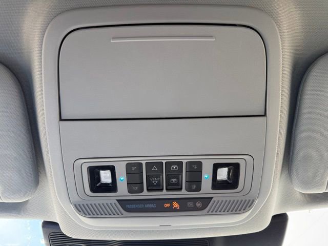 Used 2022 Ford Explorer XLT w/ Equipment Group 202A image 24