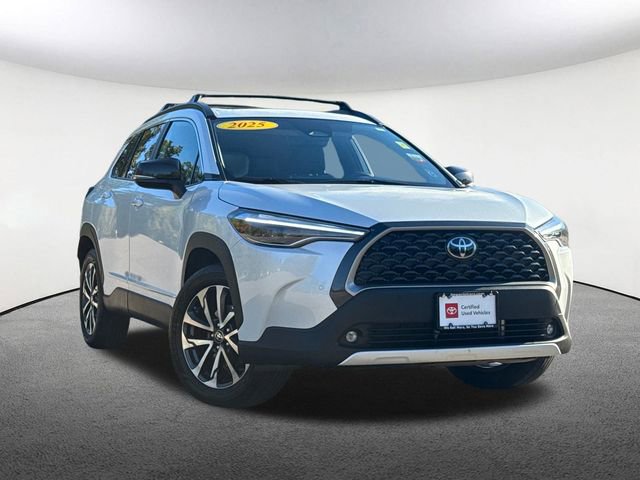 Certified 2025 Toyota Corolla Cross XLE image 2