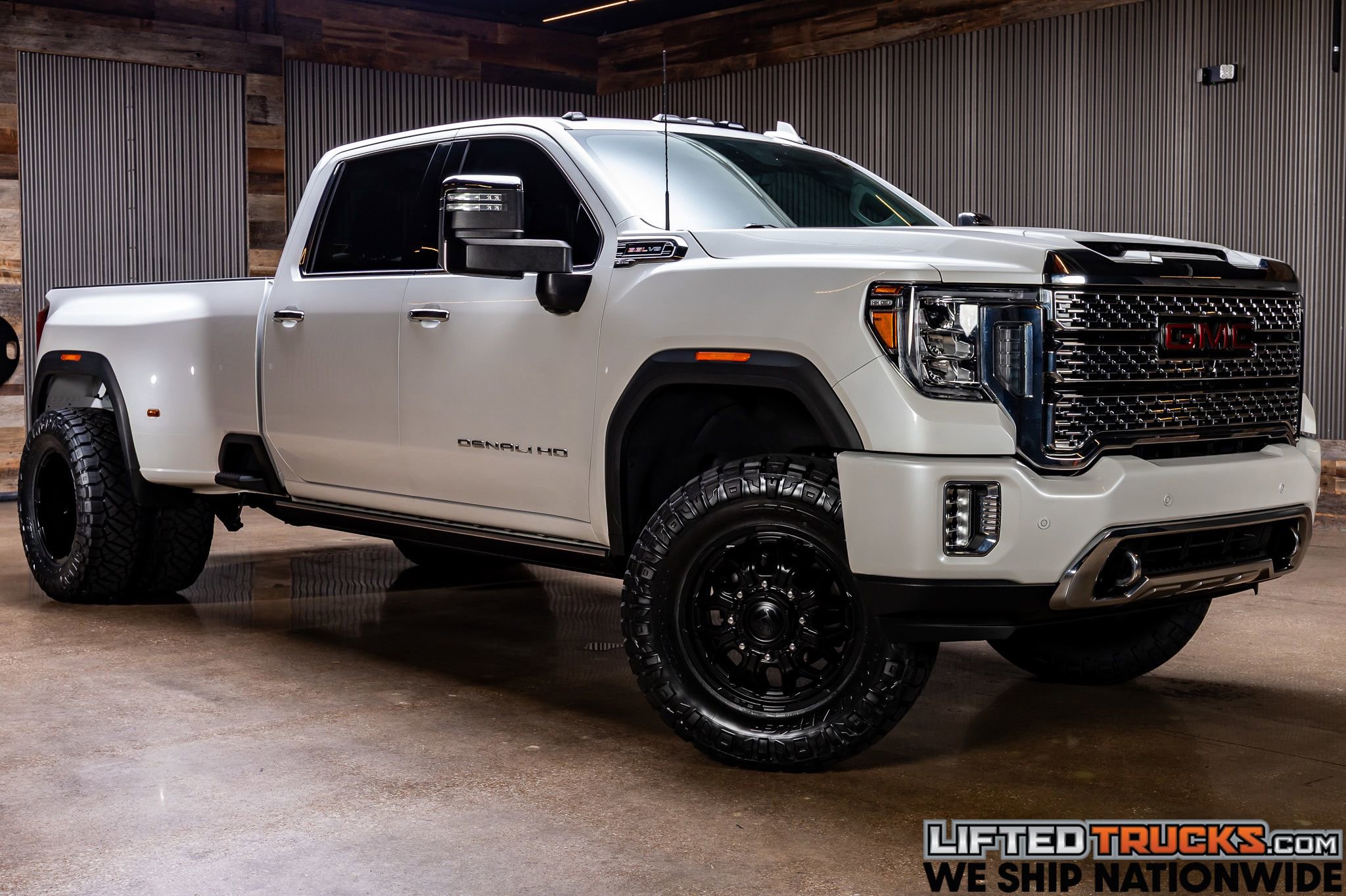 Used 2023 GMC Sierra 3500 Denali w/ Denali Ultimate Package