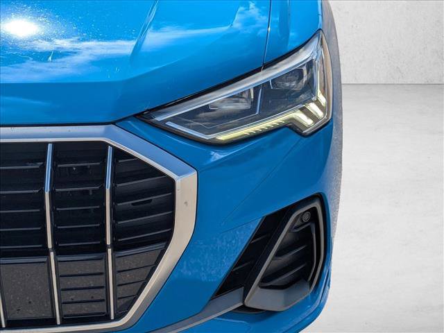 Used 2020 Audi Q3 2.0T Premium Plus w/ Premium Plus Package AWD/4WD image 9