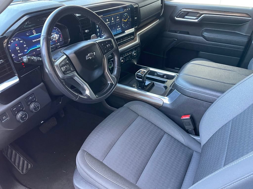 Used 2023 Chevrolet Silverado 1500 LT Trail Boss AWD/4WD image 7