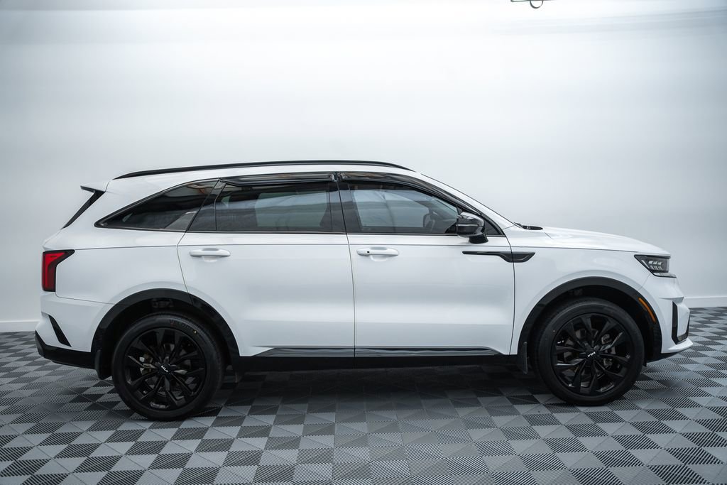 Used 2022 Kia Sorento SX AWD/4WD image 4