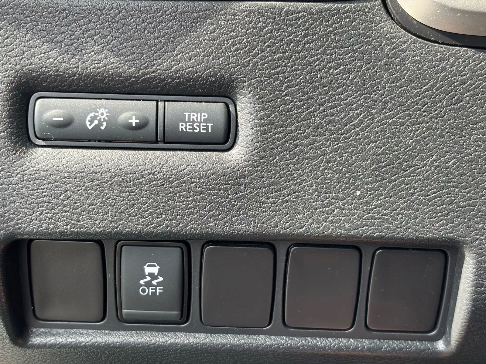 Used 2017 Nissan Murano S w/ Navigation Package image 23