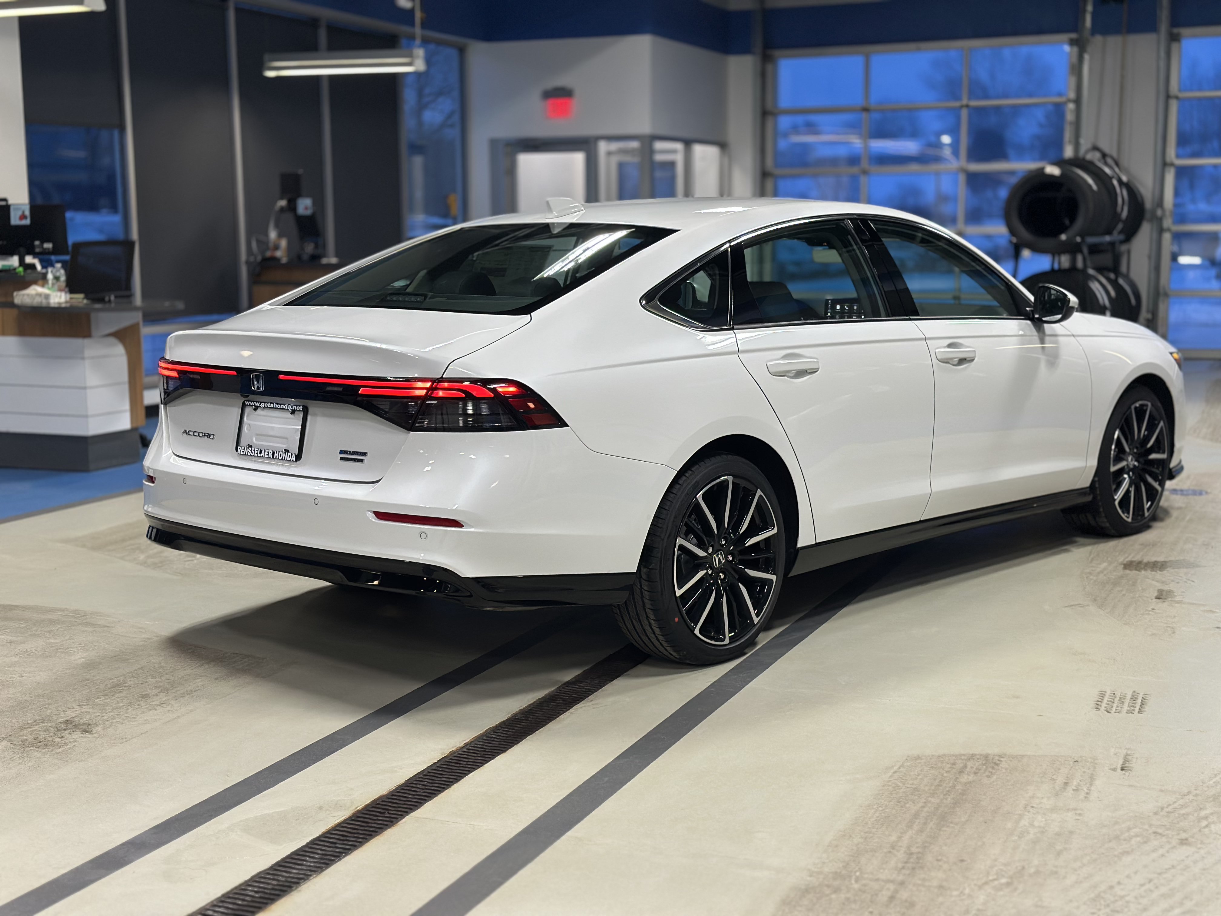 New 2026 Honda Accord Touring image 4