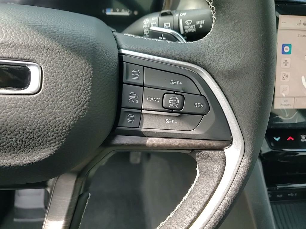 New 2026 Jeep Grand Cherokee L Limited image 26