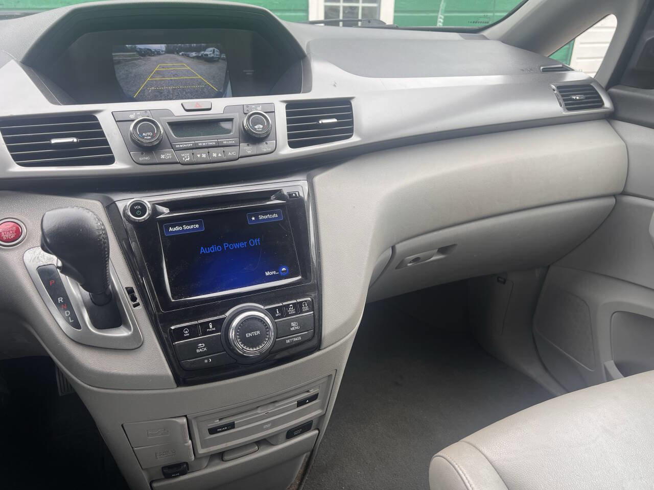 Used 2016 Honda Odyssey Touring Elite image 17