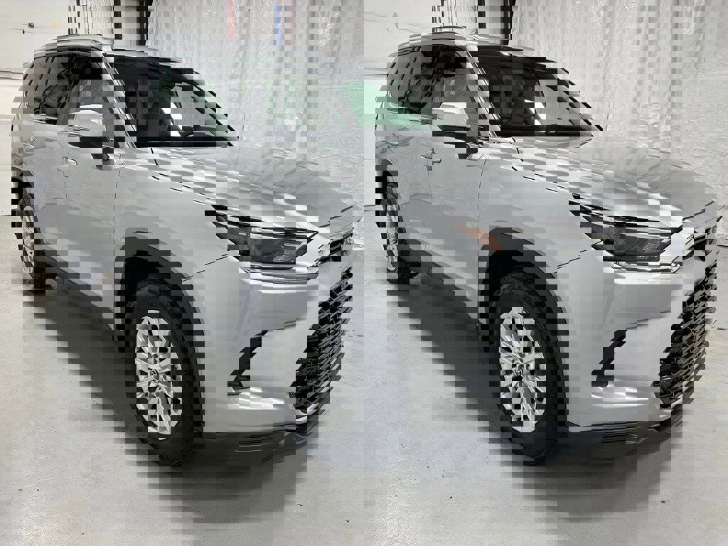 Used 2025 Toyota Grand Highlander AWD