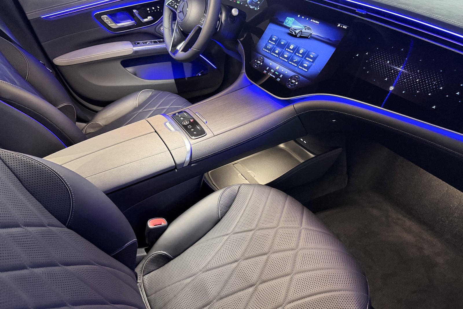 New 2026 Mercedes-Benz EQS 450+ 4MATIC Sedan image 13