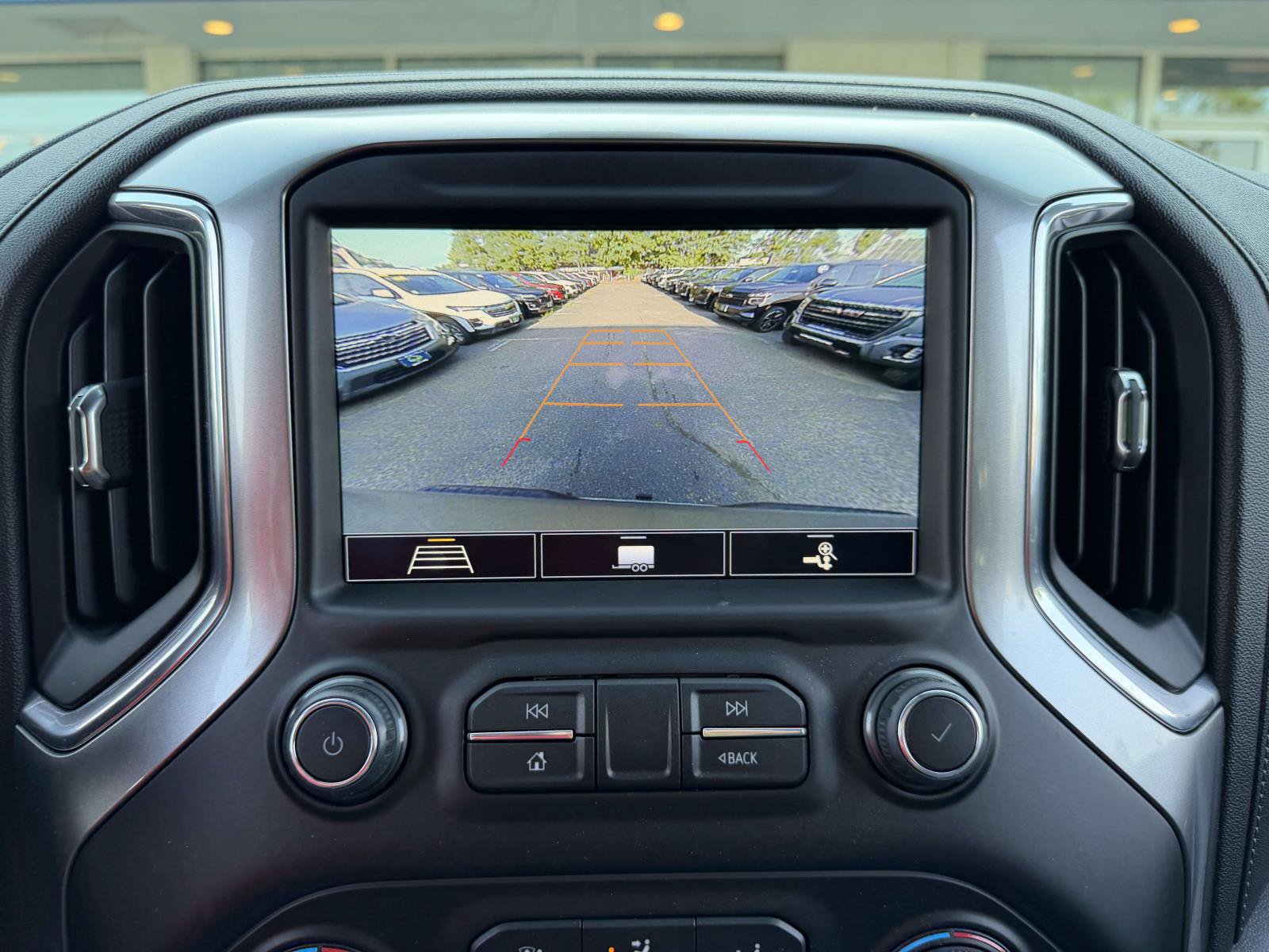 Used 2020 Chevrolet Silverado 1500 RST AWD/4WD image 22