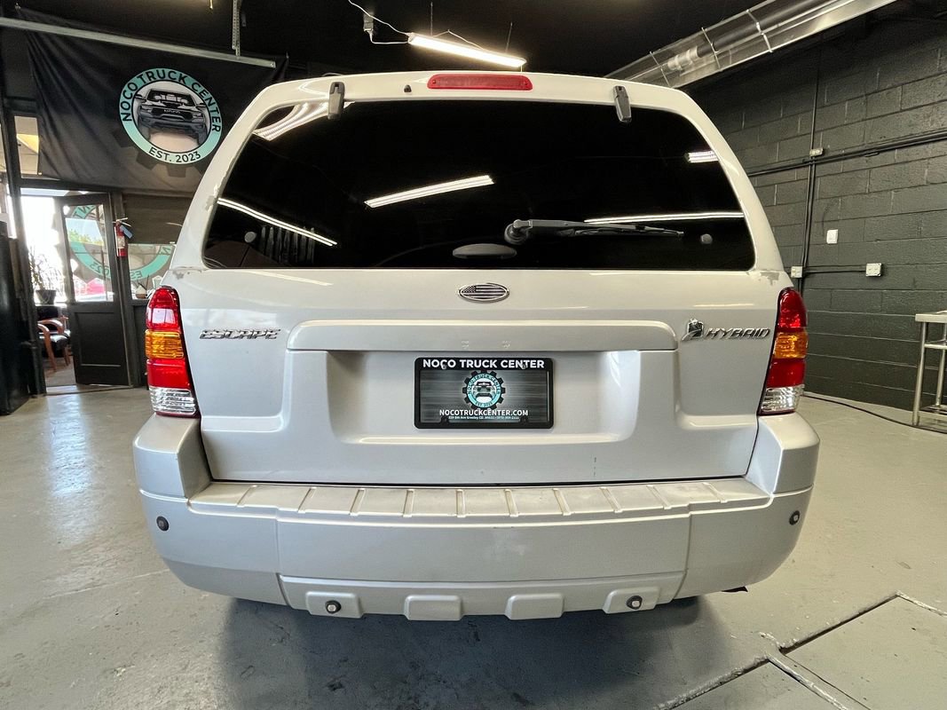 Used 2007 Ford Escape 4WD Hybrid image 4