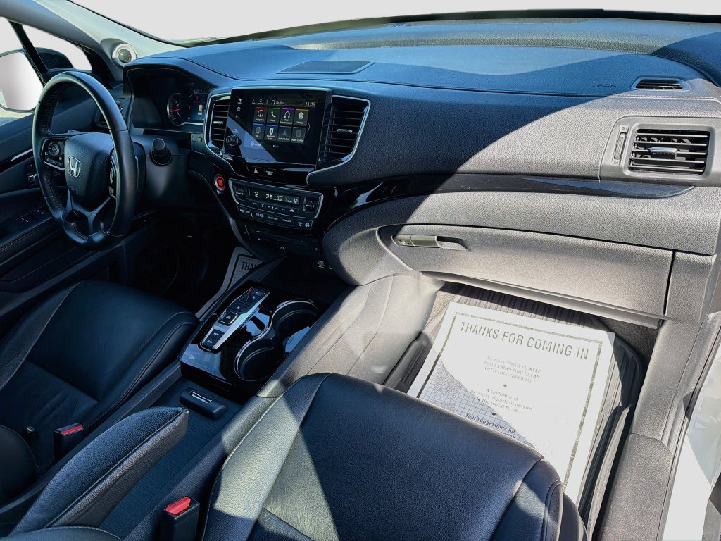 Used 2021 Honda Pilot Touring image 14