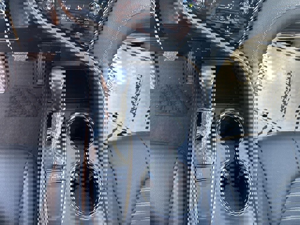 Used 2024 Toyota Camry SE image 22