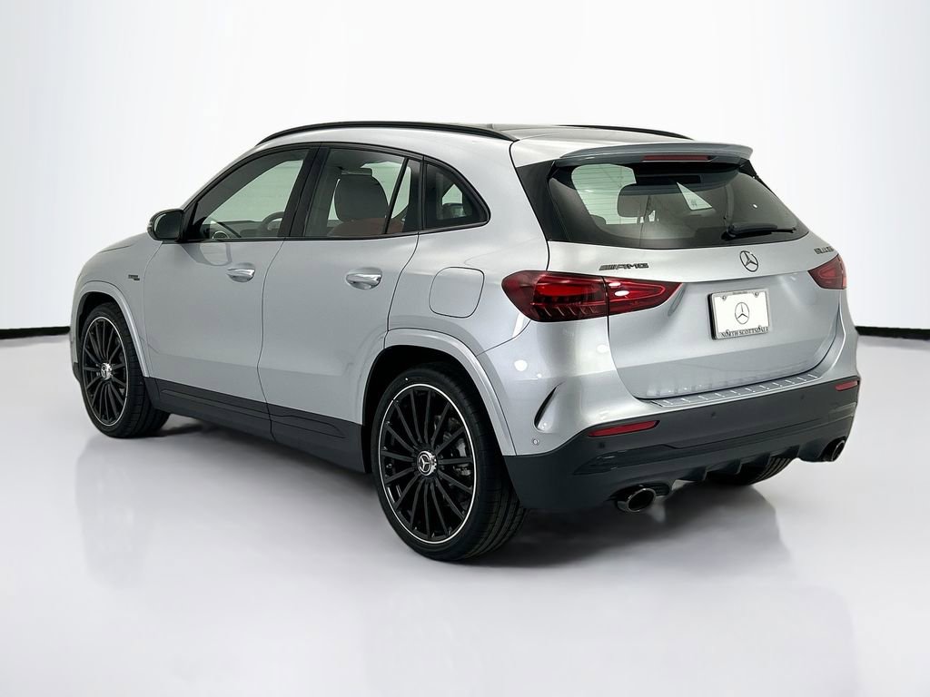 New 2026 Mercedes-Benz GLA 35 AMG 4MATIC image 7