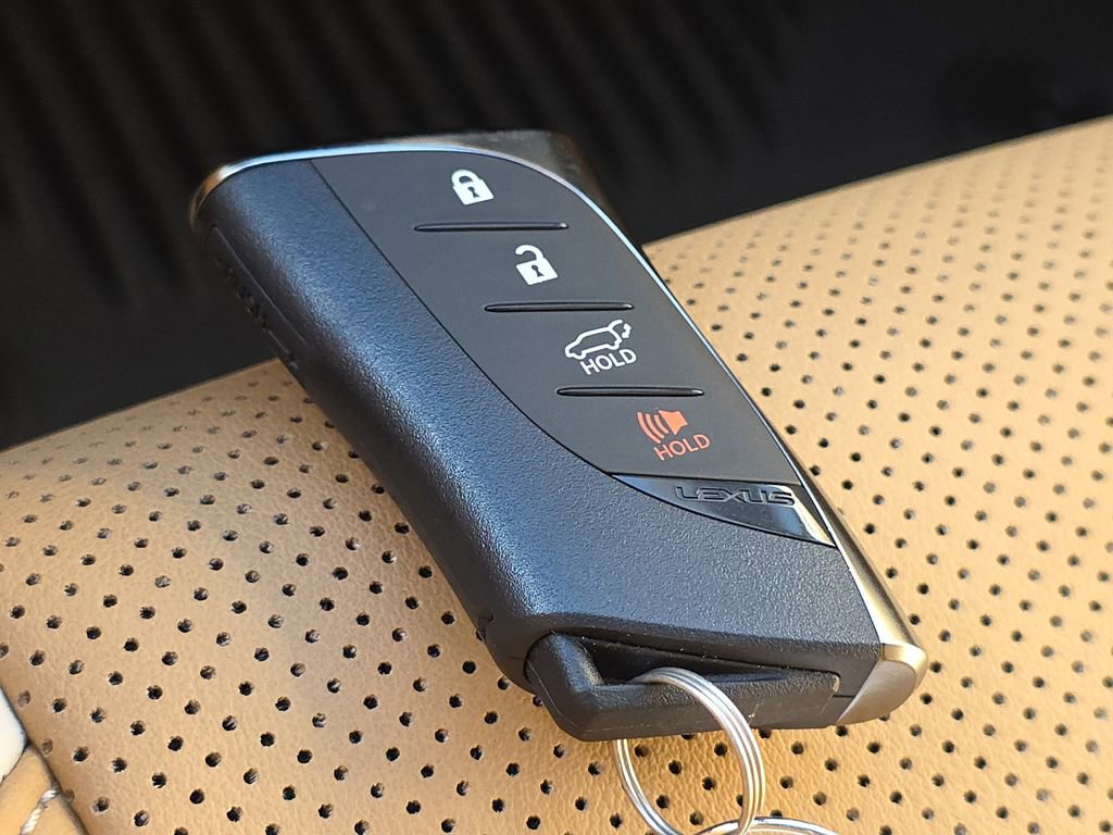 New 2026 Lexus RZ 350e 2WD image 31