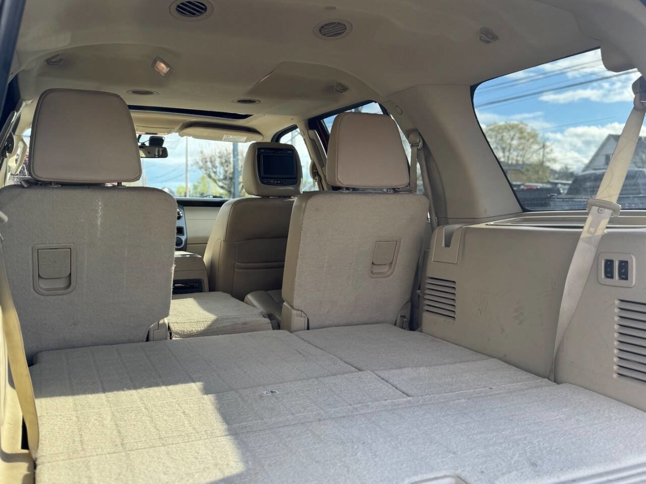 Used 2015 Ford Expedition Limited w/ Equipment Group 301A image 12