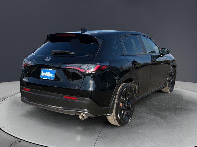 Used 2025 Honda HR-V Sport image 4