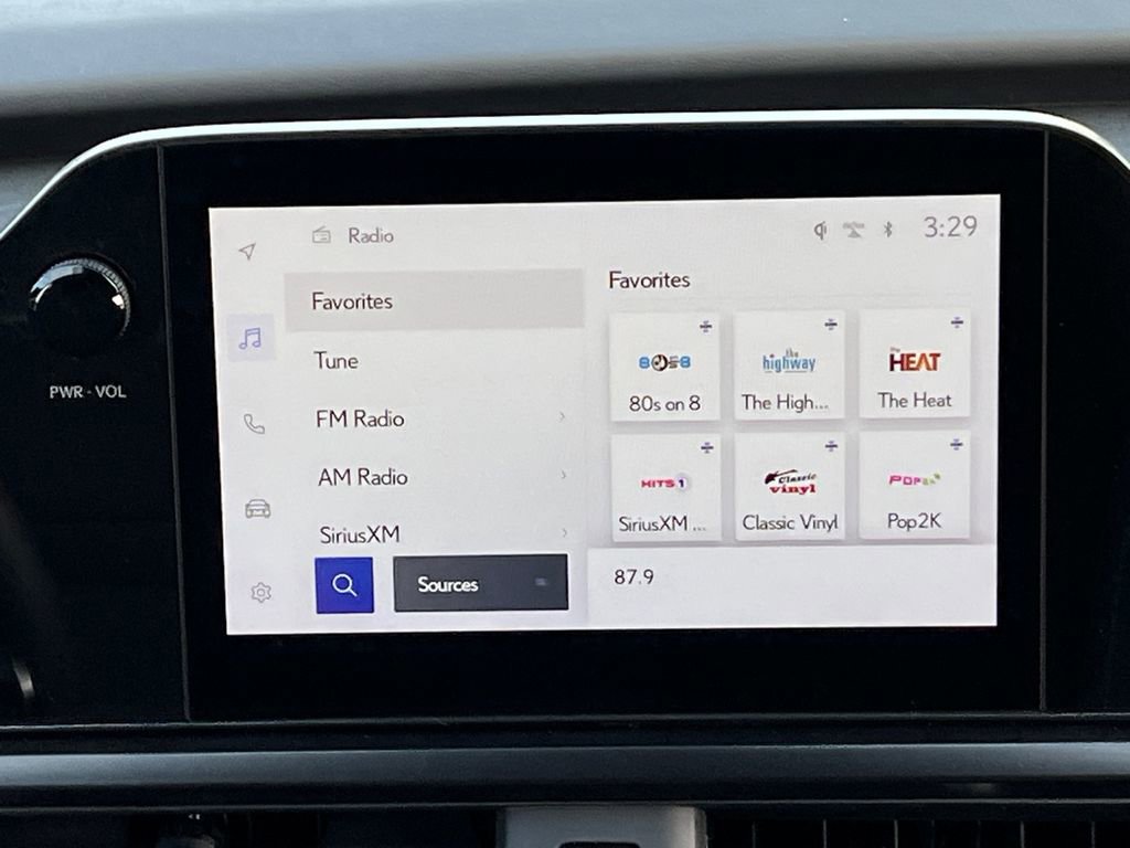 Used 2023 Lexus UX 250h F Sport image 19