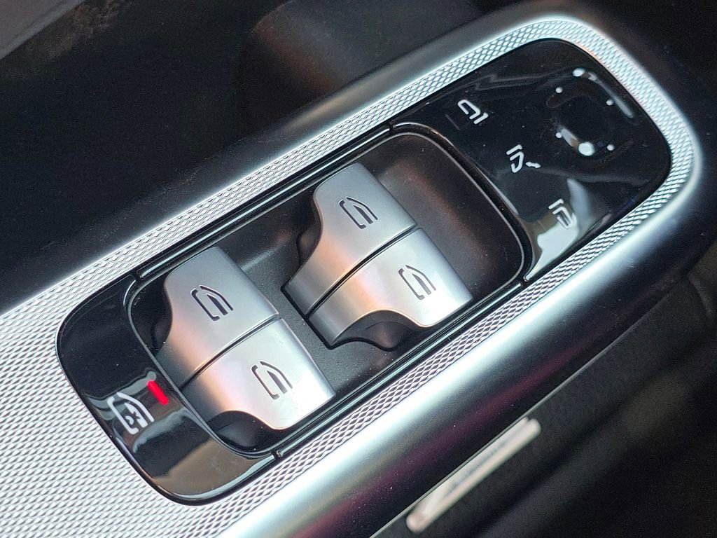 New 2026 Mercedes-Benz E 450 4MATIC Sedan image 27