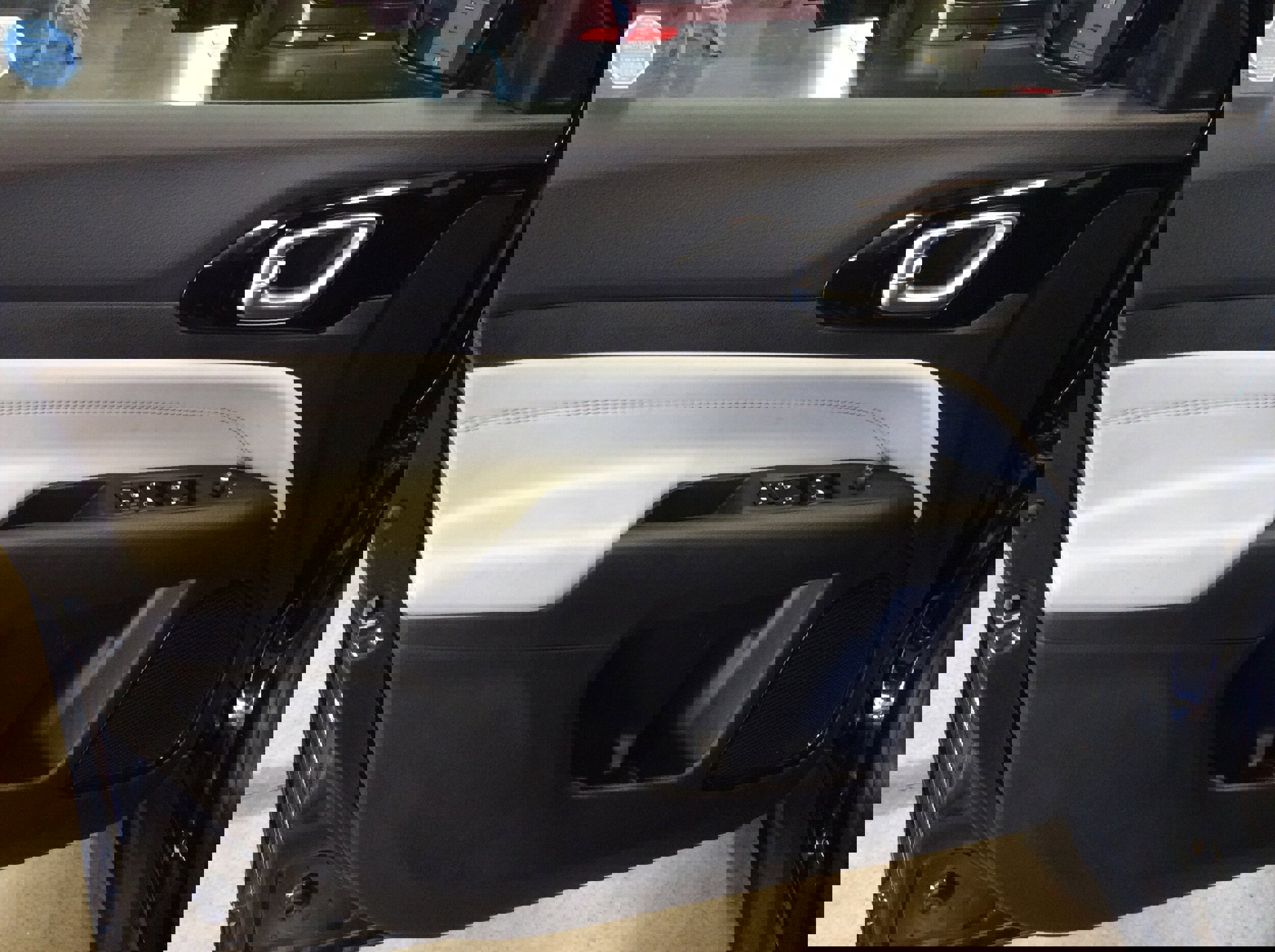 Used 2024 Jeep Compass Limited image 12