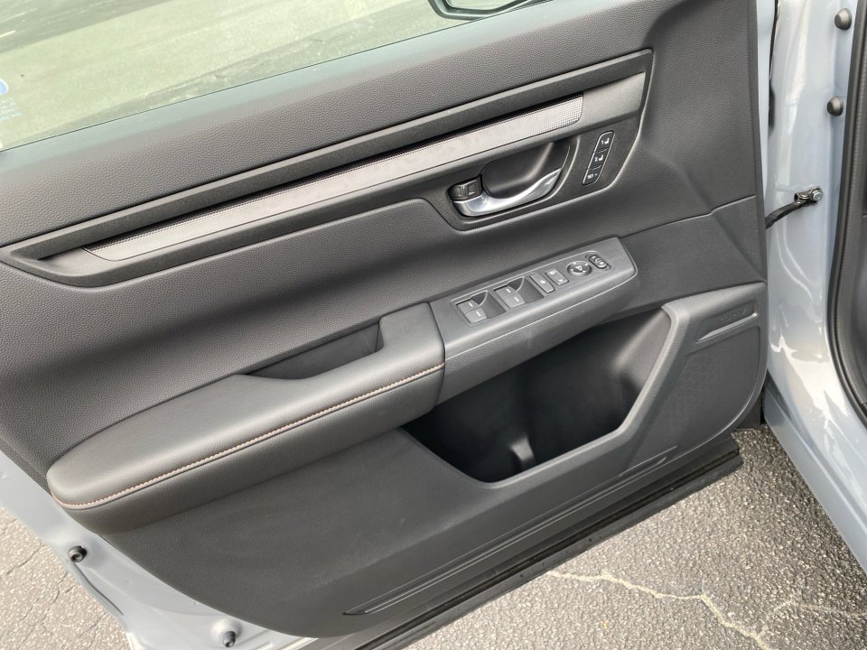 Certified 2026 Honda CR-V Sport-L image 32