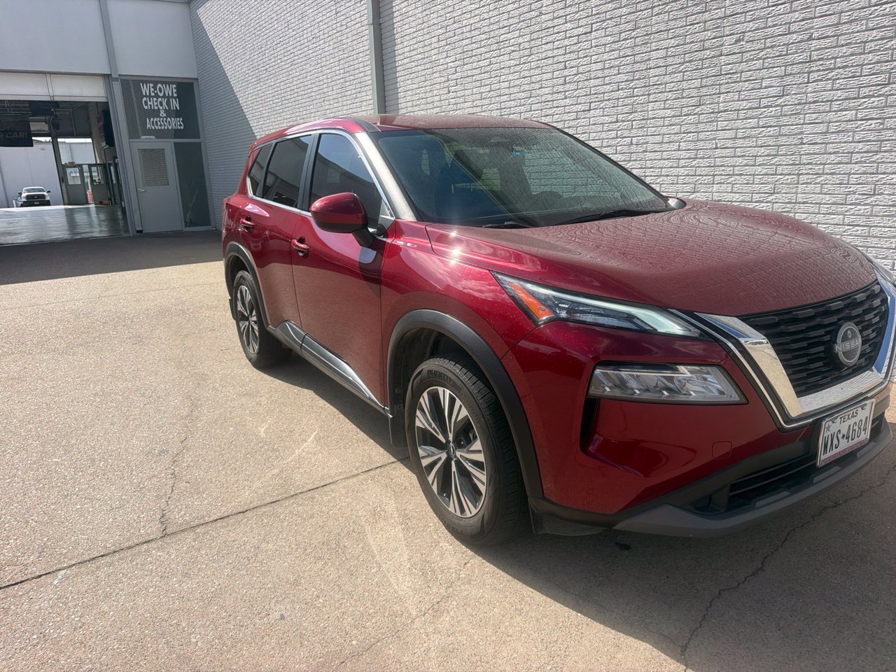 Used 2023 Nissan Rogue SV